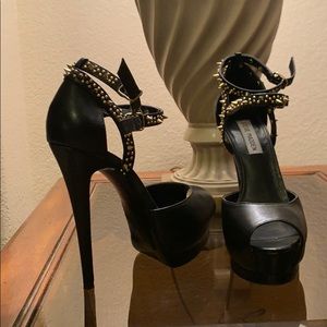 Steve Madden heels